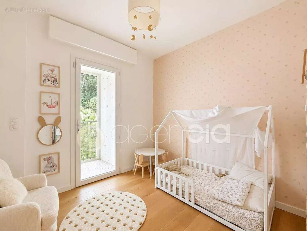 Cannes Montfleury, superbe appartement 5 pièces - photo 8
