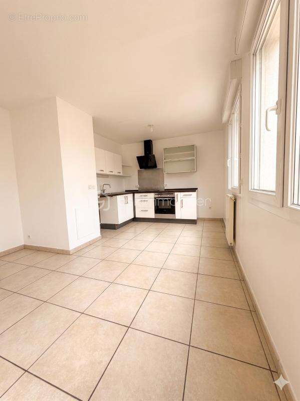 Appartement à ECHIROLLES