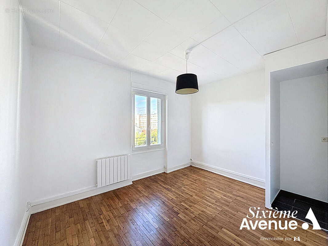 Appartement à LYON-8E