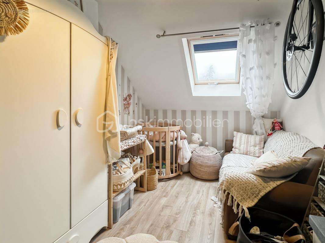 Maison à JANVILLE-SUR-JUINE