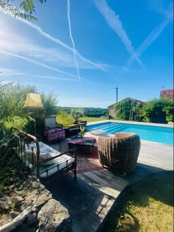 Propriété de charme en Périgord Noir: une douceur de vivre absolue, sans aucun travaux à prévoir - photo 3