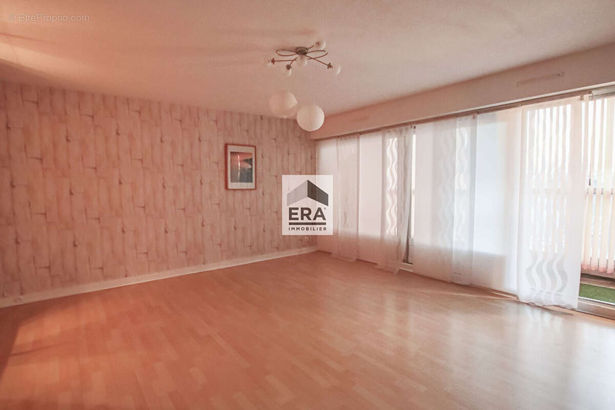 Appartement à VITRY-SUR-SEINE