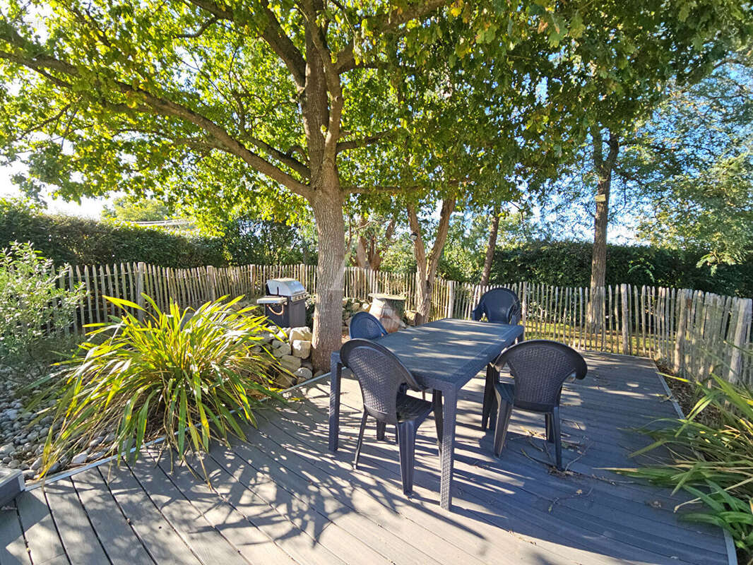 Maison à SAINT-AUGUSTIN-DES-BOIS