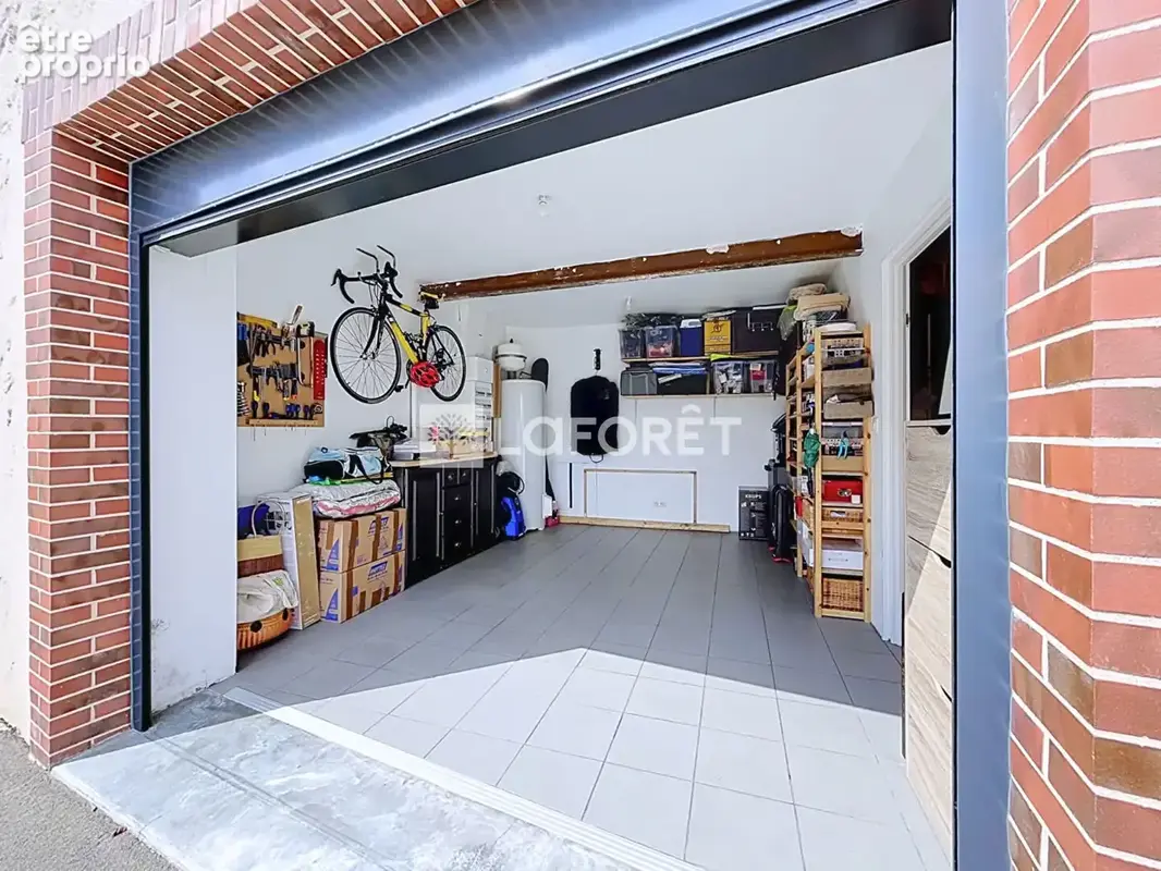 Maison de ville rénovée avec goût et extérieur intimiste - photo 15