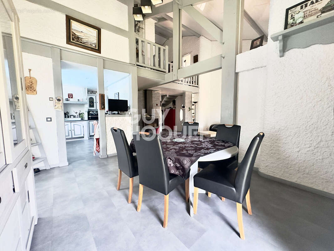 Grande maison familiale avec studio et piscine à Gujan Mestras - photo 3