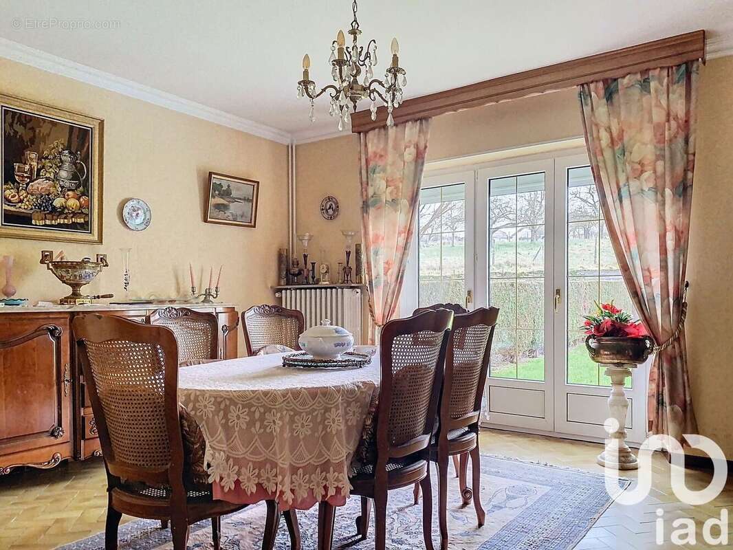 Photo 8 - Maison à DUGNY-SUR-MEUSE