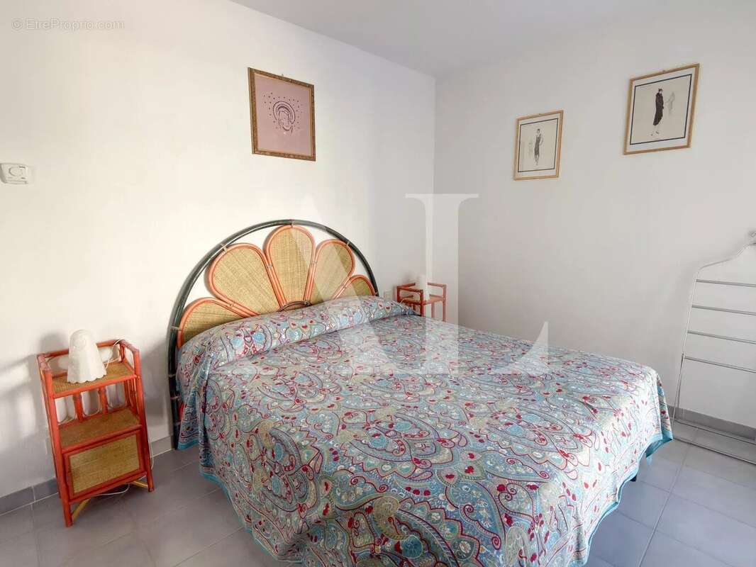 Appartement à VALLAURIS