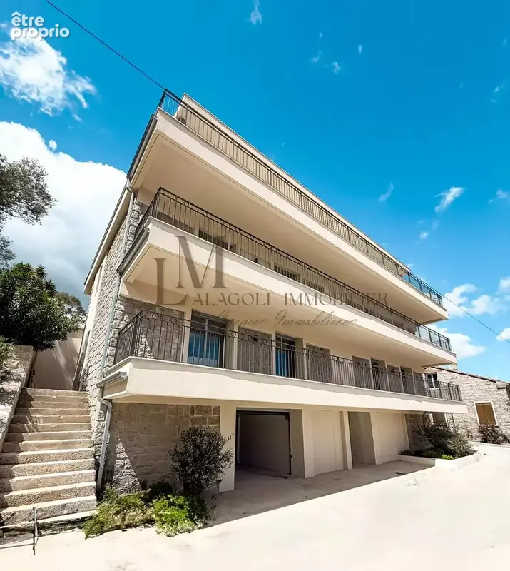 Appartement t4 brut – vue panoramique sur le golfe de porto-vecchio - photo 2