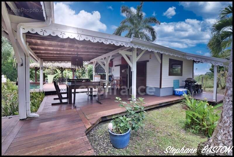 Maison à LES TROIS-ILETS