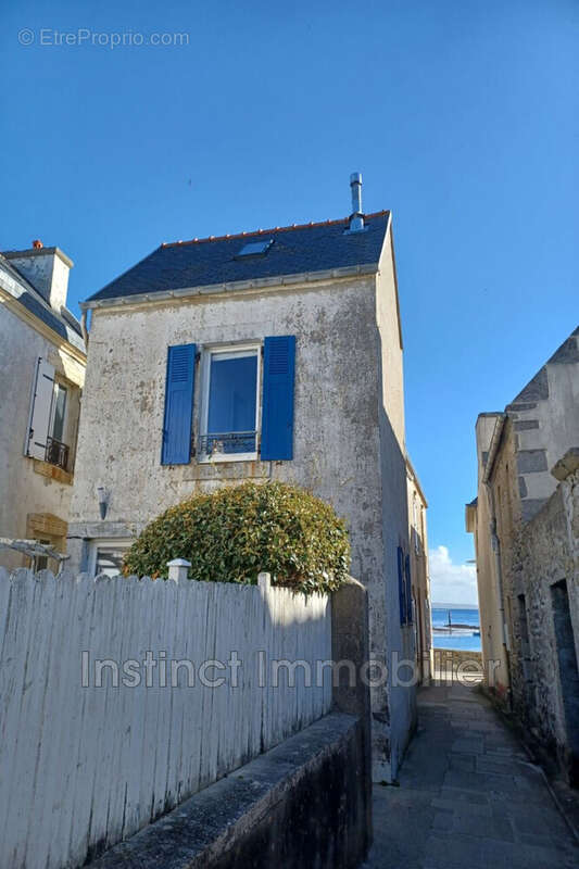 Maison à ILE-DE-SEIN