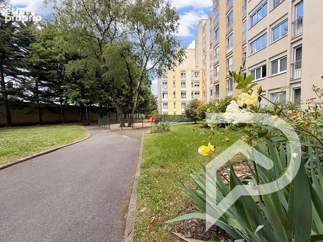 Appartement Vitry Sur Seine 4 pièce(s) 74.02 m2 - photo 16