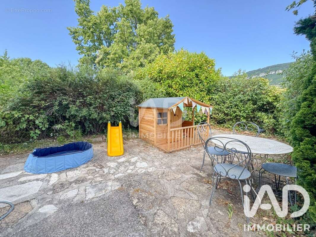 Maison 92 m² à Millau  - photo 4
