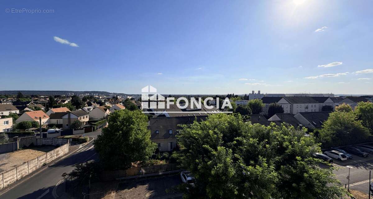 Proche gare, résidence calme et ravalée, DPE C, des critères difficiles à trouver que cet appartement réuni - photo 2