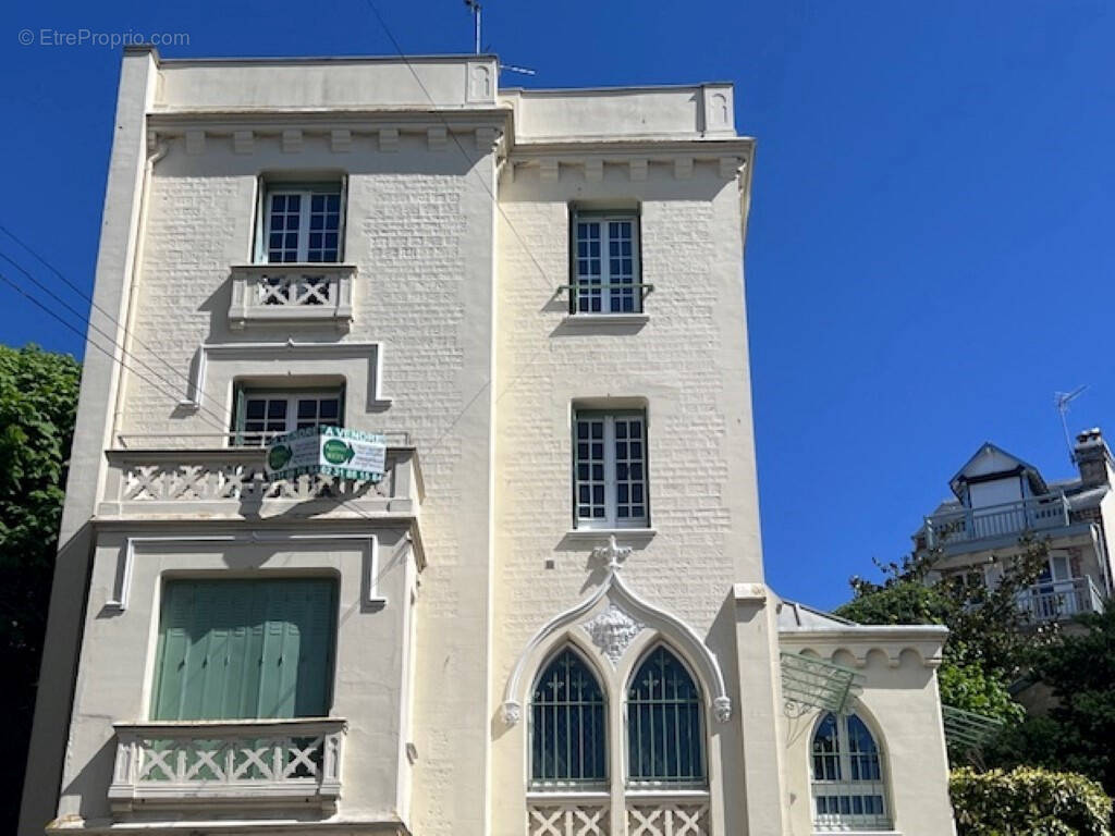 Appartement à TROUVILLE-SUR-MER