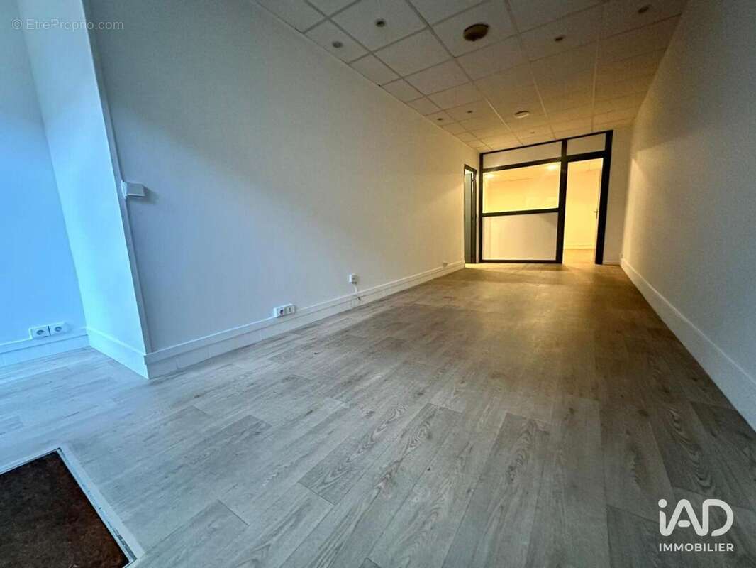 Photo 2 - Commerce à SAINT-MANDE