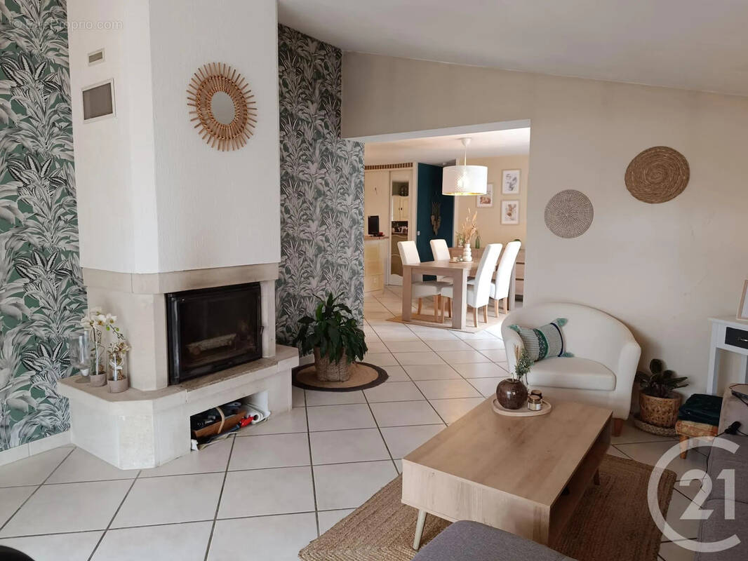 Maison à ABZAC