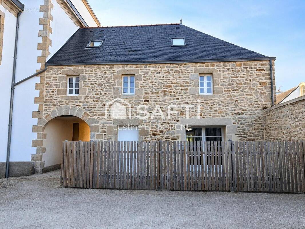 Photo 1 - Maison à PONT-CROIX