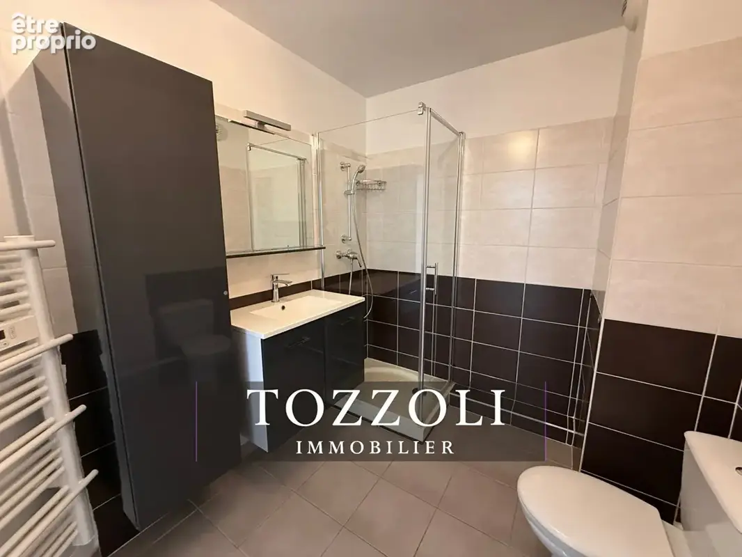 Appartement à Saint Jean De Bournay 2 pièces 47 m2 + 38 m2 de terrasse - photo 7
