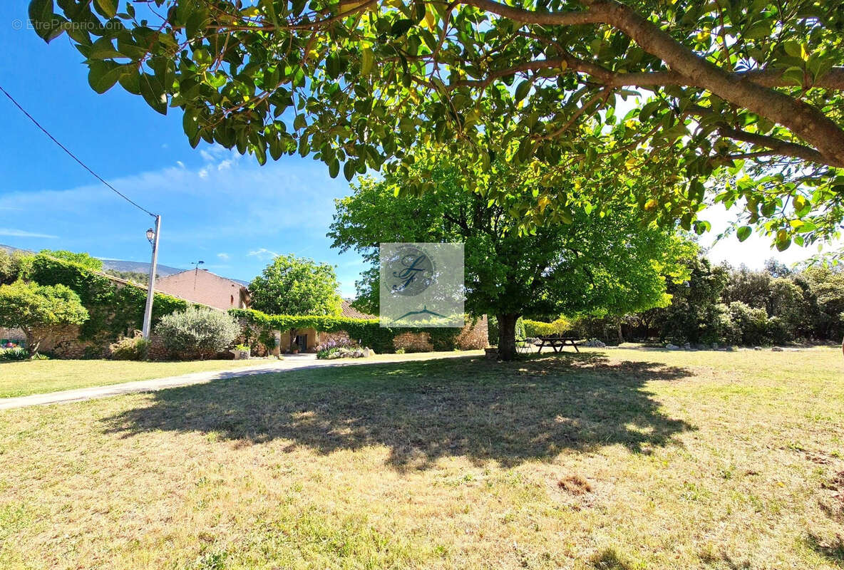Maison à BEDOIN