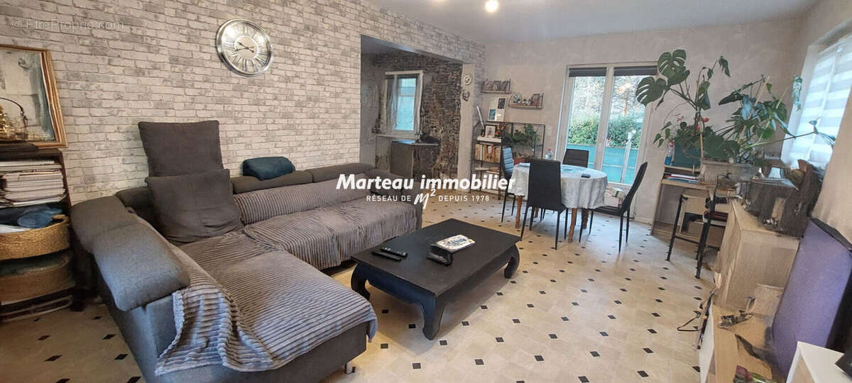 Maison à MONTMIRAIL