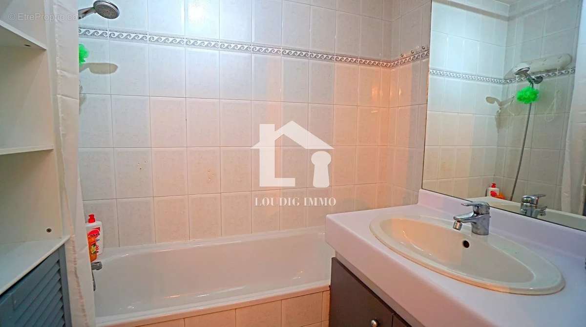 Appartement à MOUANS-SARTOUX