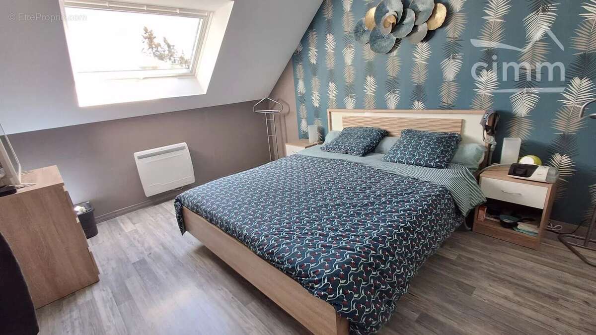 Maison à LA CHAUSSEE-SAINT-VICTOR