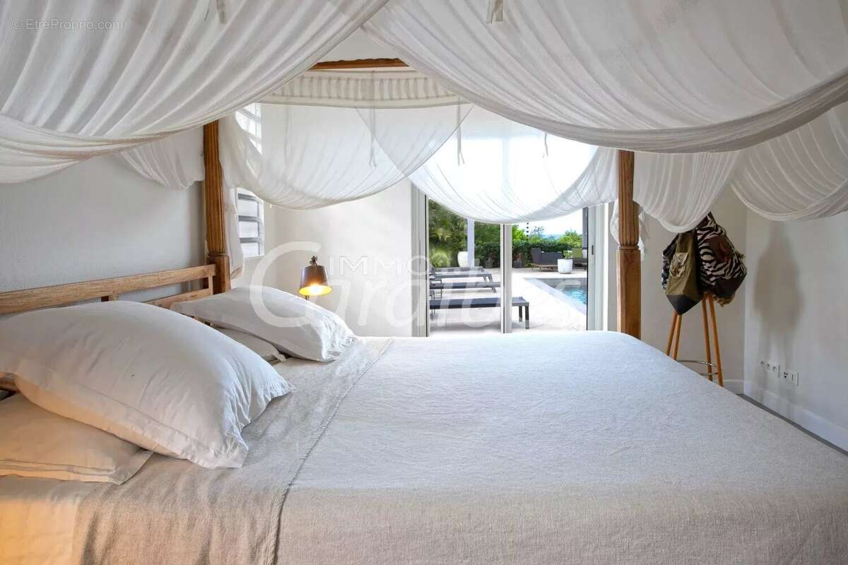 Maison à SAINT-MARTIN