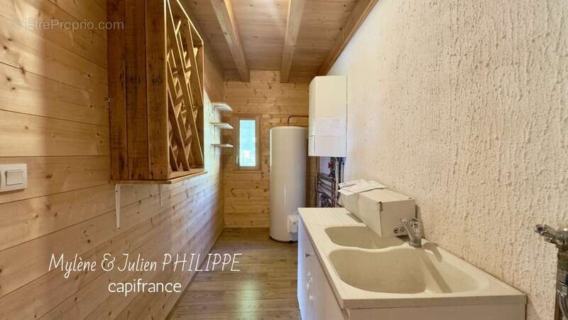 Maison à PELLEAUTIER