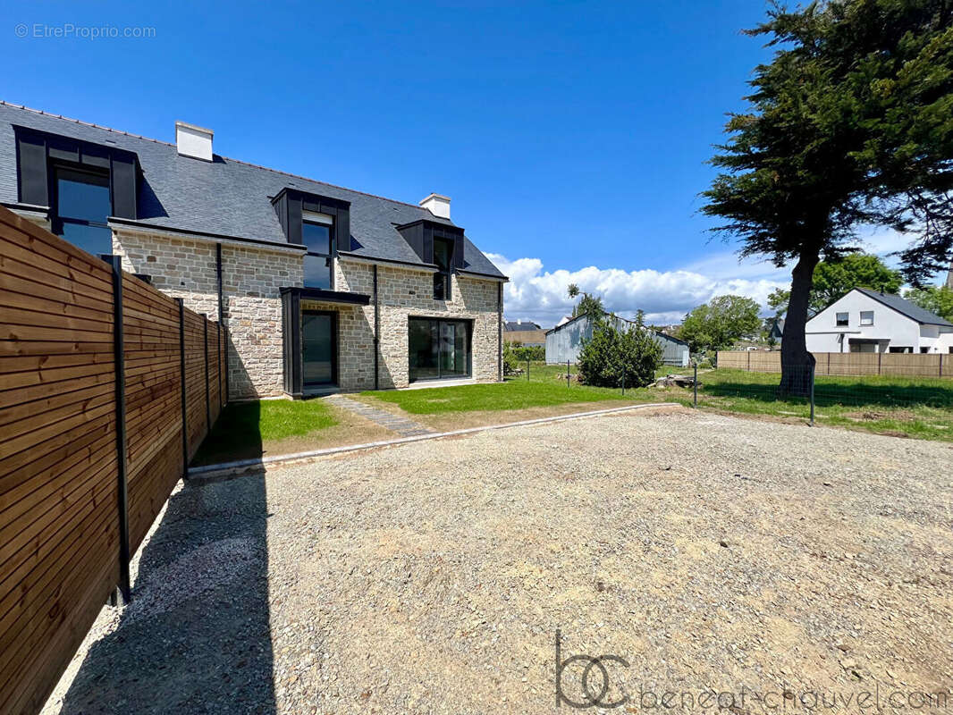 Maison à ARZON