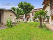 Maison à LA BUISSIERE