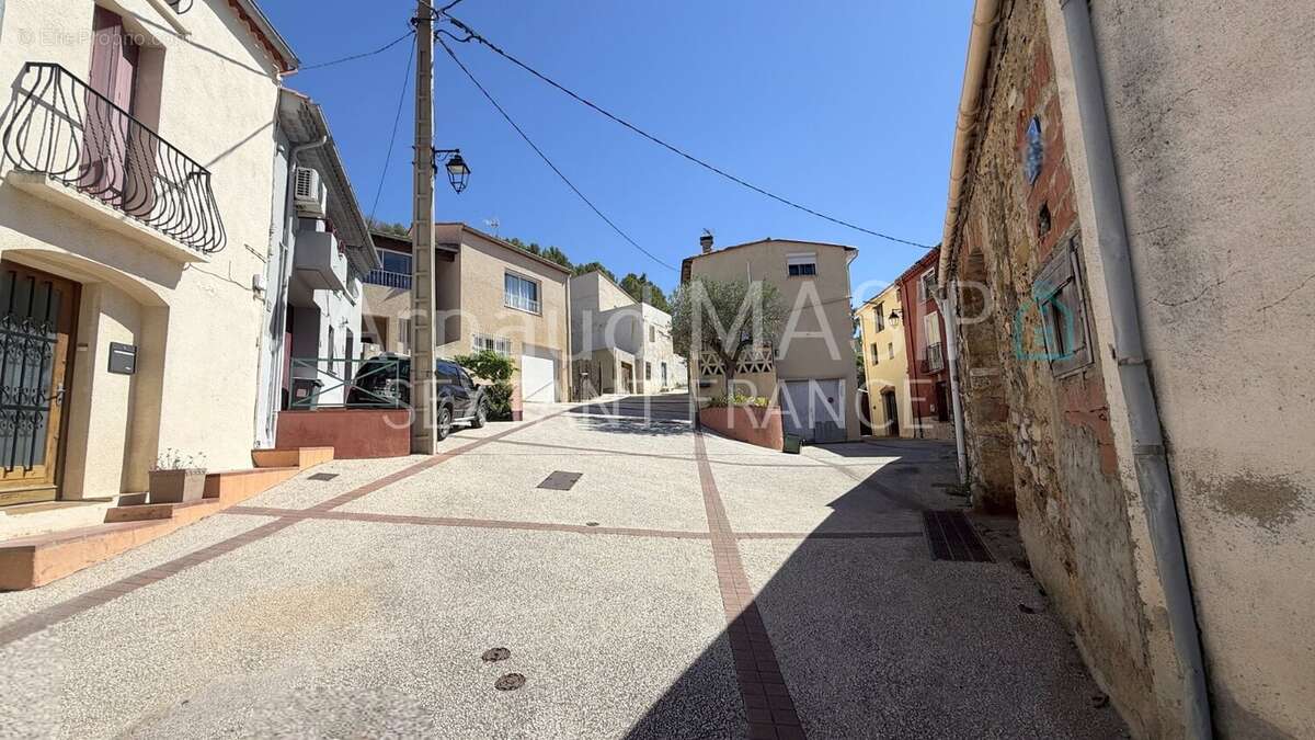 Charmante maison de village entierement renovee, garage, terrasse, jolie vue - photo 14