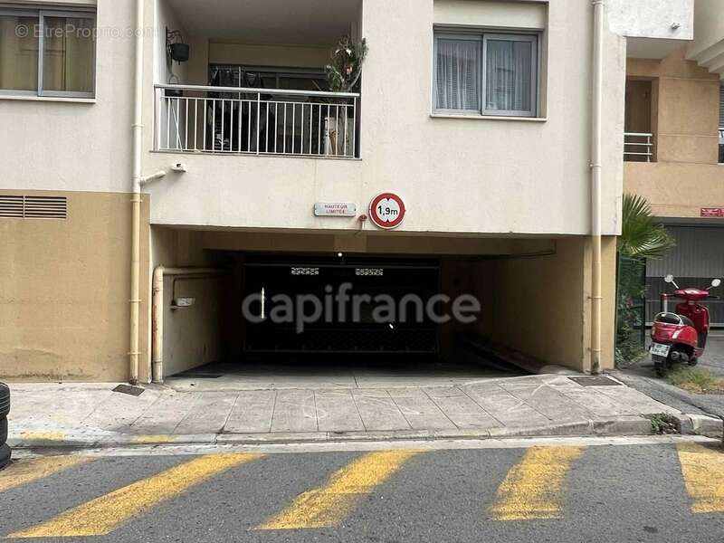 Parking à NICE