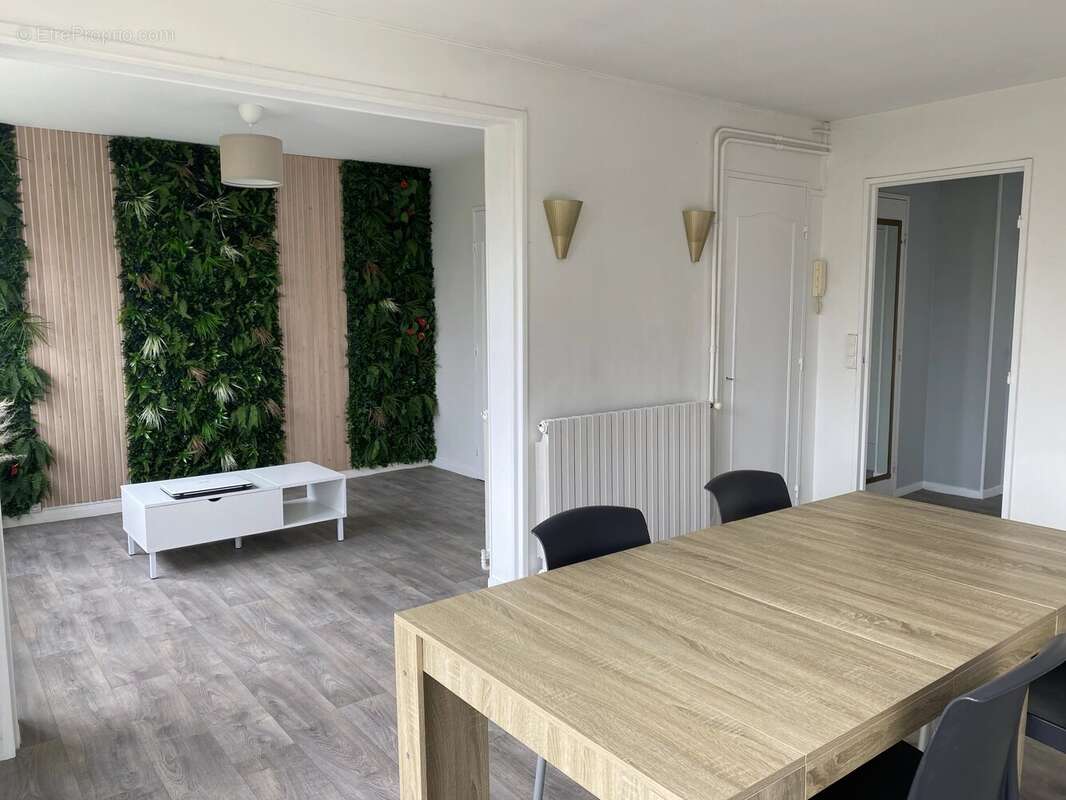 Appartement à TINQUEUX