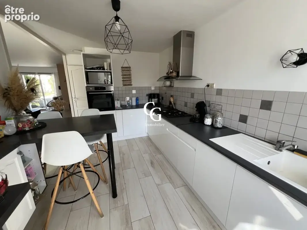 Maison 5 pièces 99 m² à vendre à La Planche (44140) - photo 7