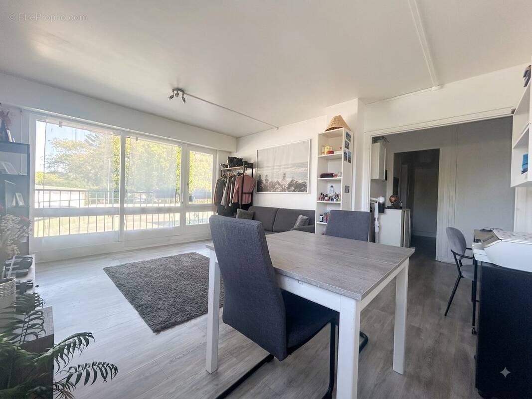 Appartement à BOIS-D'ARCY