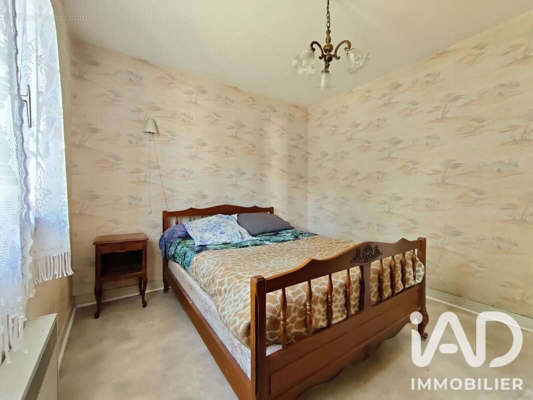 Maison 75 m² à Rivarennes  - photo 3