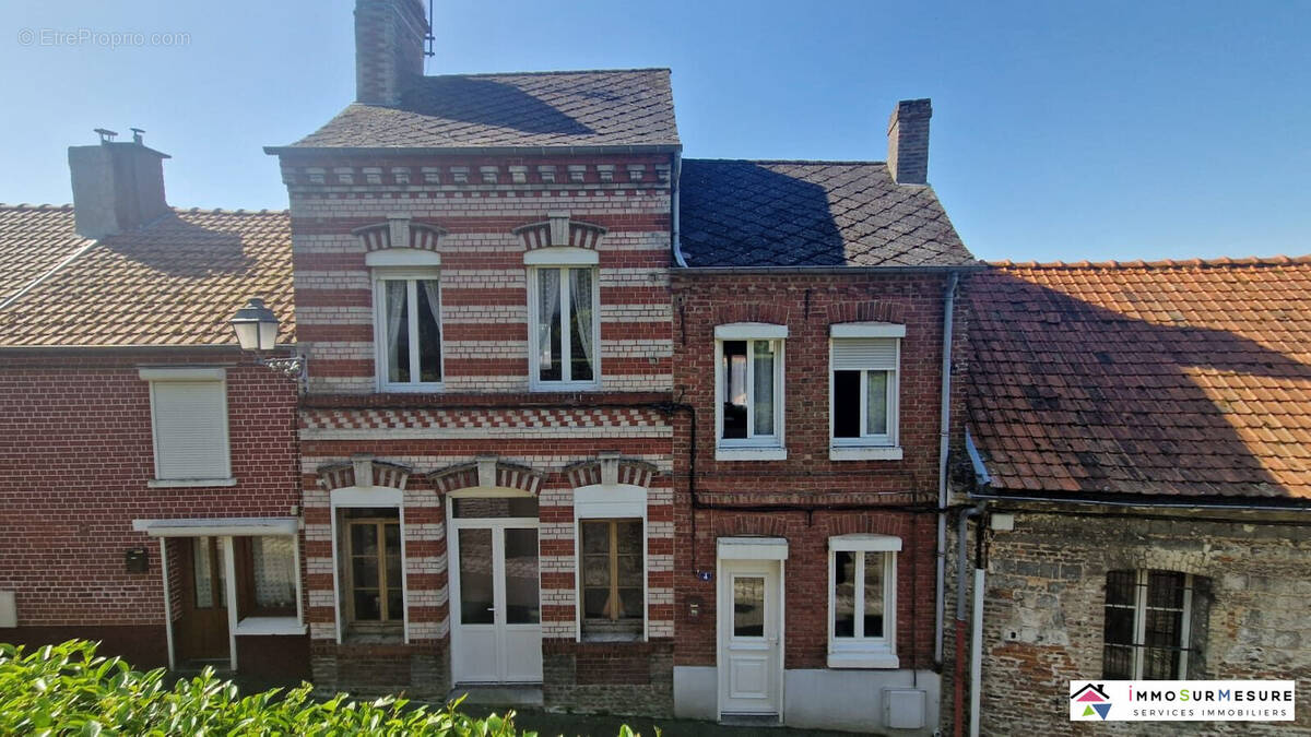 Maison à AUXI-LE-CHATEAU