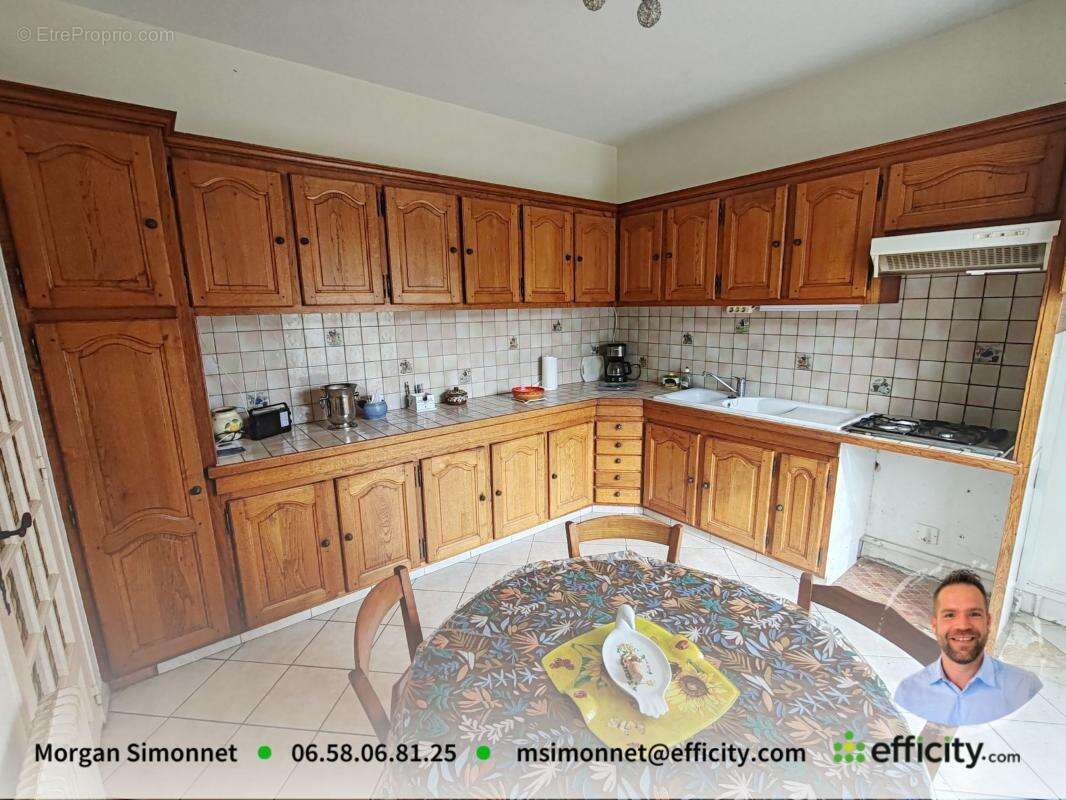 Maison à MAGNAC-SUR-TOUVRE