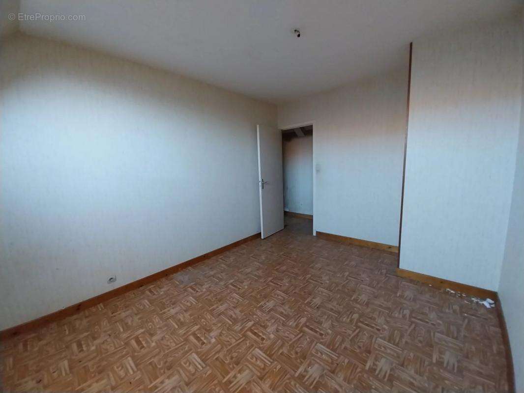 Maison à CHATILLON-EN-BAZOIS