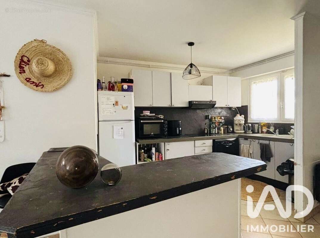 Photo 3 - Appartement à VAUJOURS