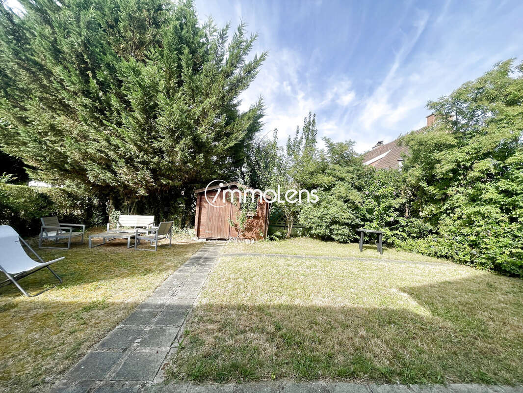 ANNAY - Maison 5 chambres - semi plain pied- jardin - sous-sol - garage - photo 14