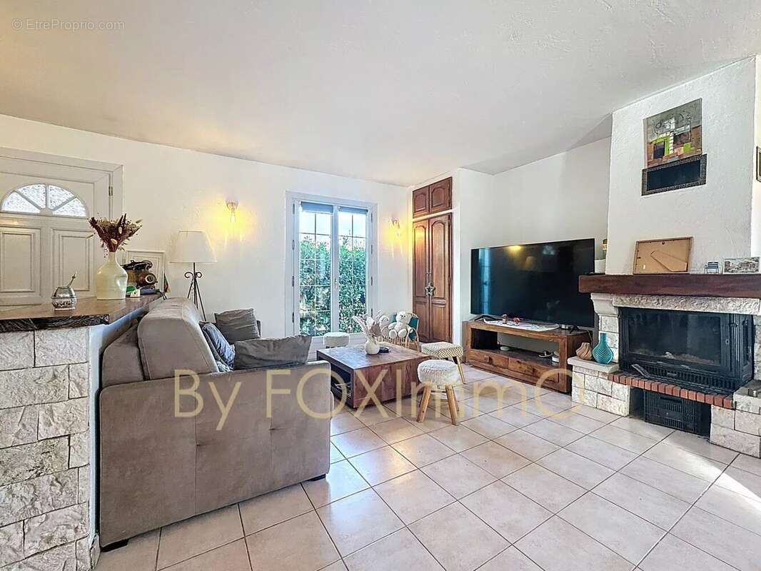 Maison à SAINT-JEANNET