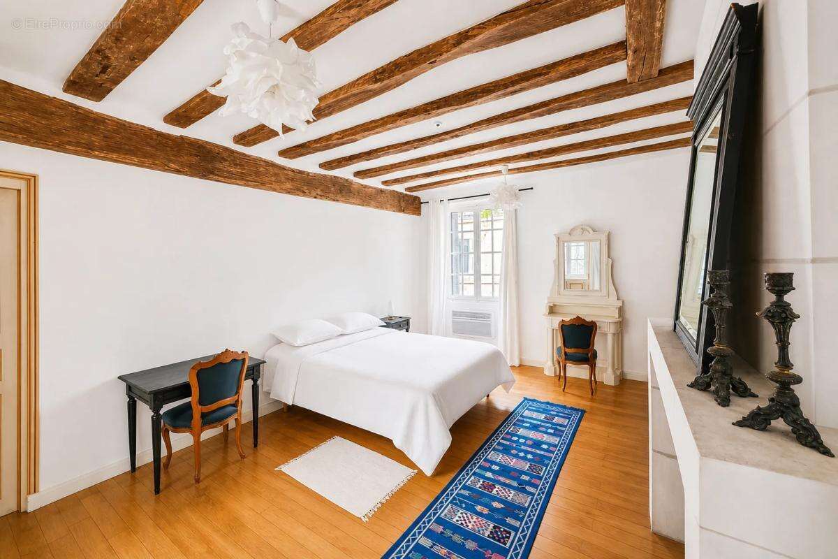 Maison XVIIe, 150 m² et jardin à Rigny-Ussé - photo 2