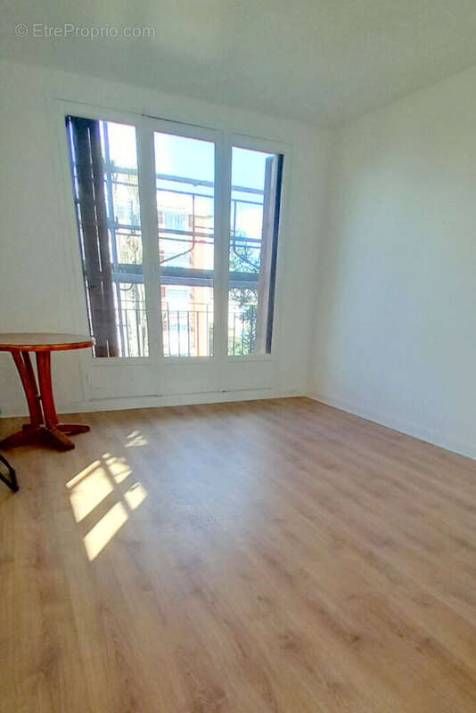 Appartement à BONDY