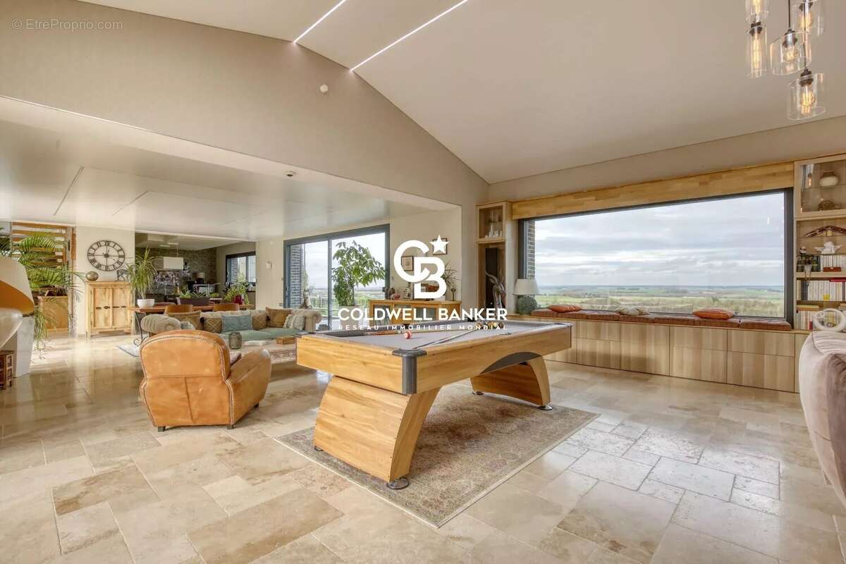 Maison à BLANGY-TRONVILLE