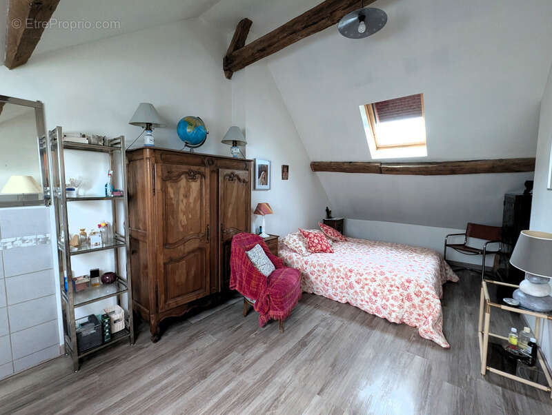 Maison à VITRY-AUX-LOGES