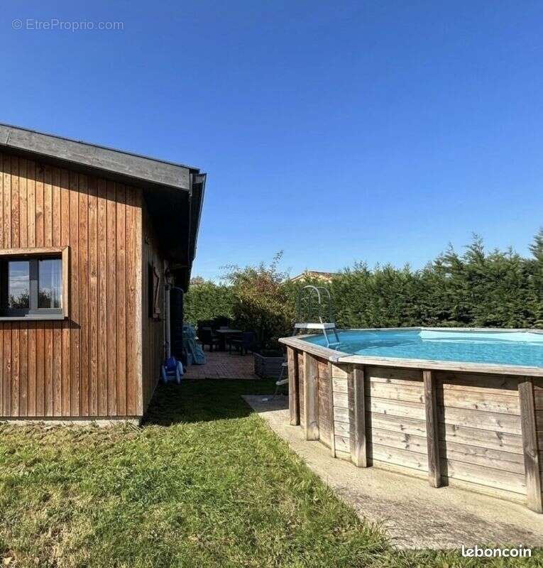 Maison à ARTIGUES-PRES-BORDEAUX