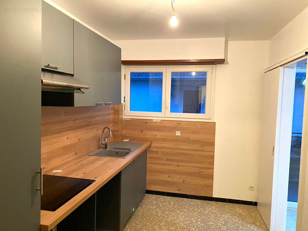 Cuisine - Appartement à STRASBOURG