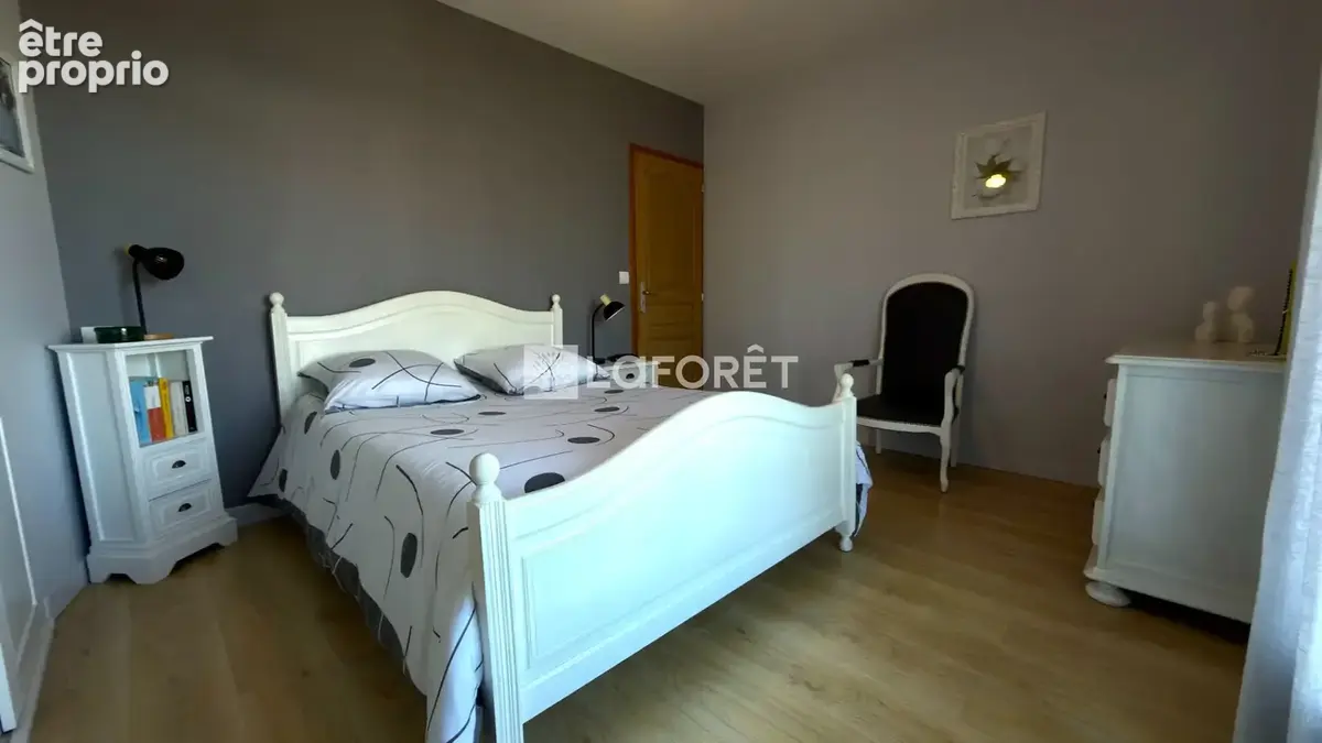Maison familiale à vendre à Notre Dame des Millieres - Confort et tranquillité assurés - photo 9