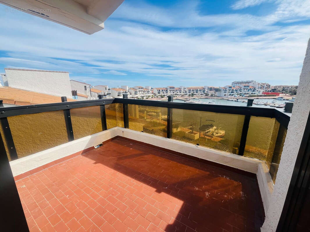 Le Barcarès Cap Coudalère Duplex terrasse Vue lac Marin Plein Sud, parking et piscine ! - photo 6